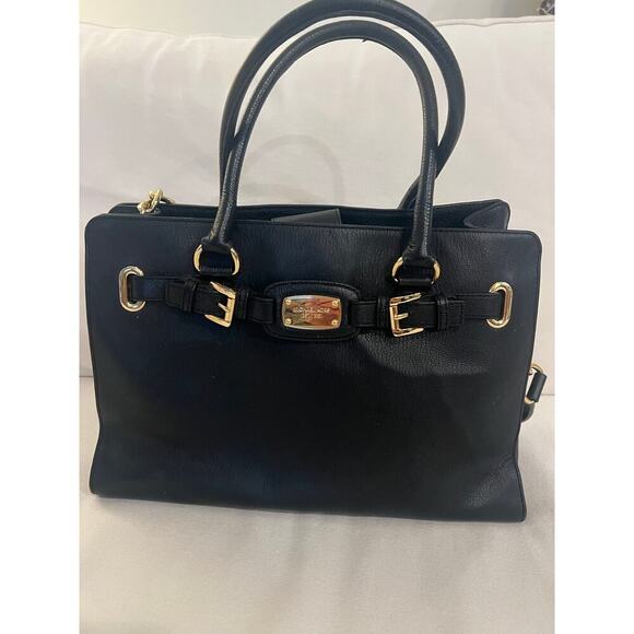 Michael Kors Handbag - Picture 1 of 9